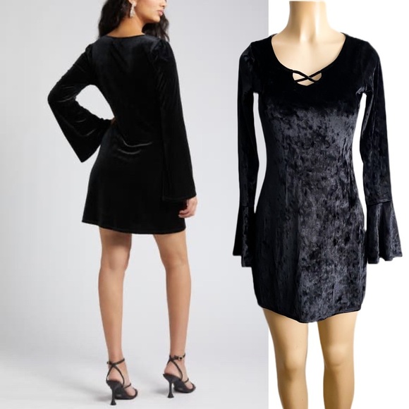 Hollister Black Velvet Bell Long Sleeves Mini Dress Y2K Whimsigoth Dark Romantic